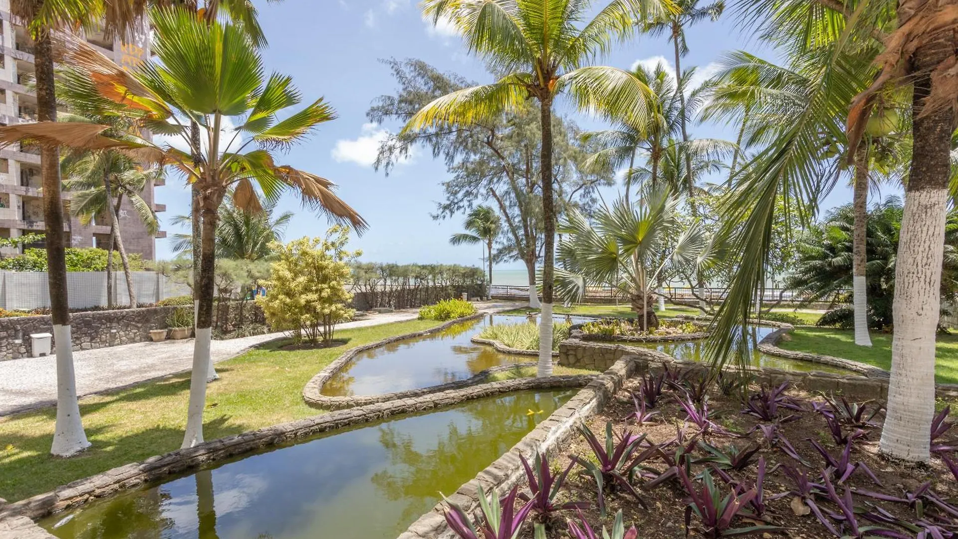 Flat Edf Golden Beach Jaboatao dos Guararapes Brazil